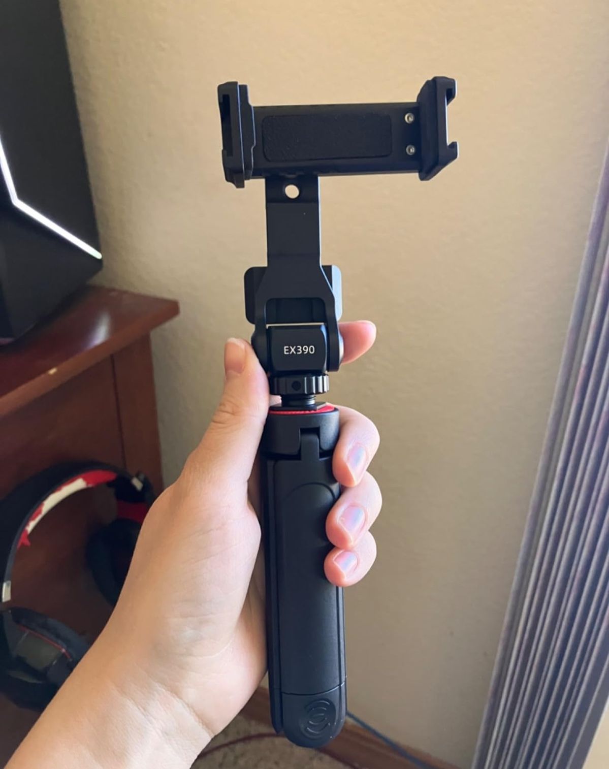 Mobile Holder 7